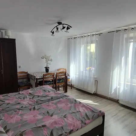 Apartman Dom Nad Kanalem Nr 3 Łeba